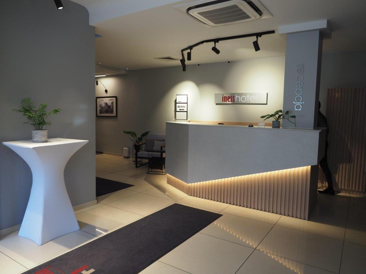 Iness Hotel Łódź Eksteriør bilde